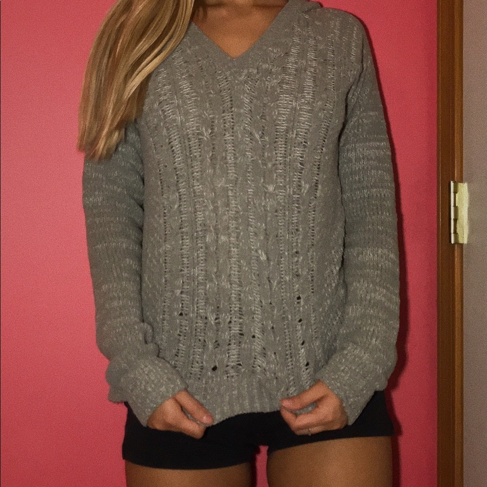 brand new & never worn sweater